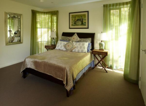  Alaya Verde Bed & Breakfast  Рингтейл Крик
